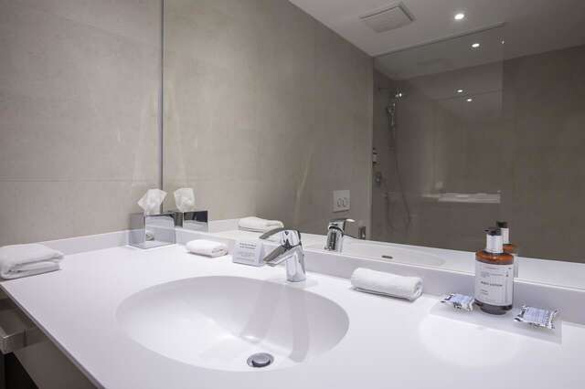 Отель voco - Podgorica Подгорица-6